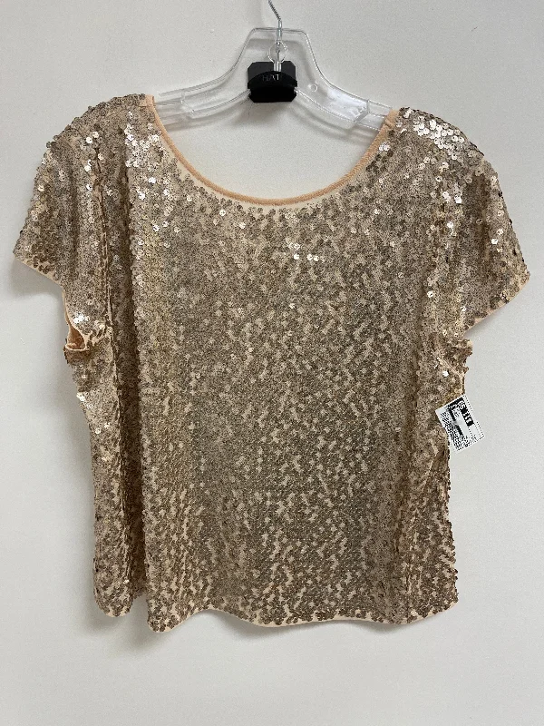 Top Short Sleeve By Express In Gold, Size: L