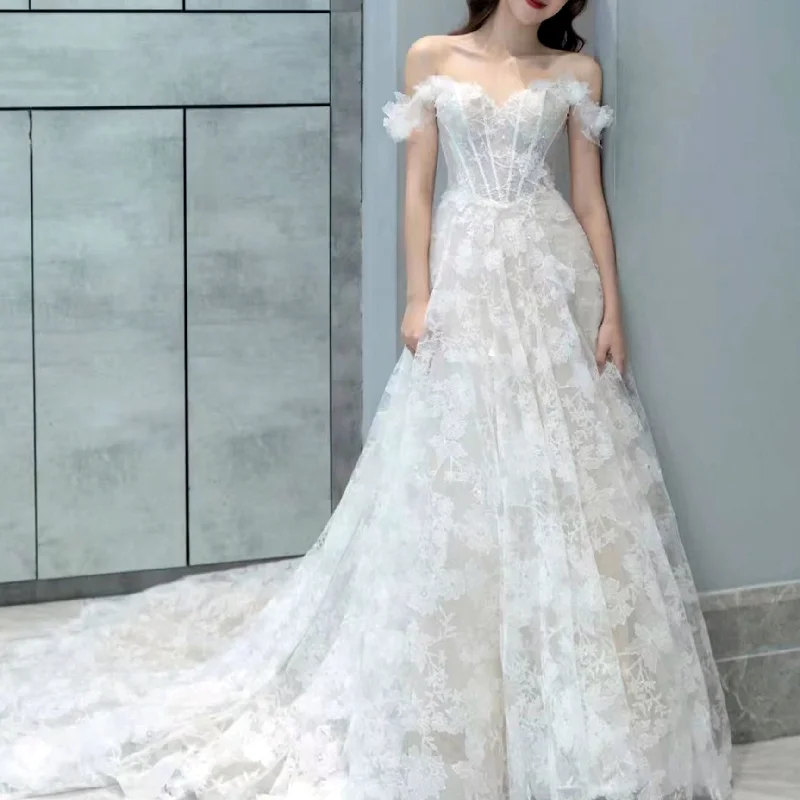 New Arrive Off Shoulder A-line Lace Bride Wedding Dress