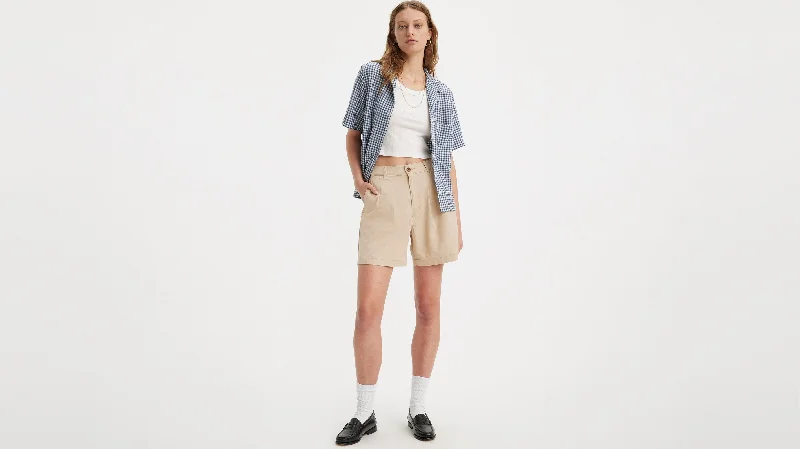 Levi's® Women's Pleated Trouser Shorts